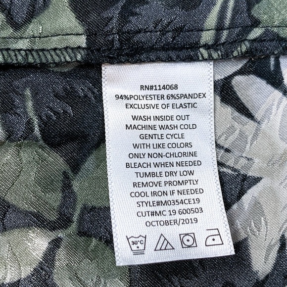 AVLN Studio Over-all Floral Pattern MIDI Dress - Picture 9 of 9